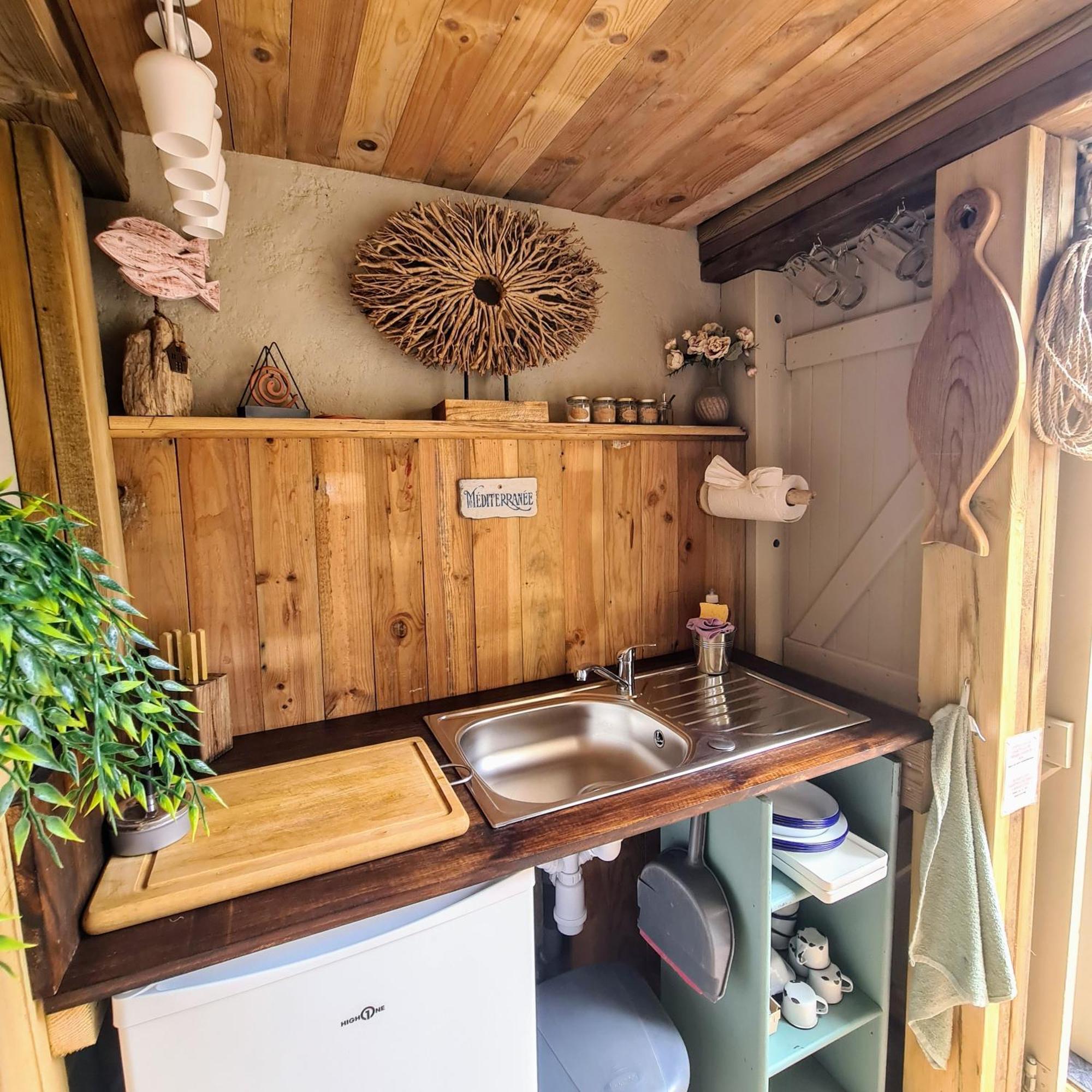 Haut De Villa Atypique,Terrasse,Barbecue,Velos Ла-Гард Экстерьер фото